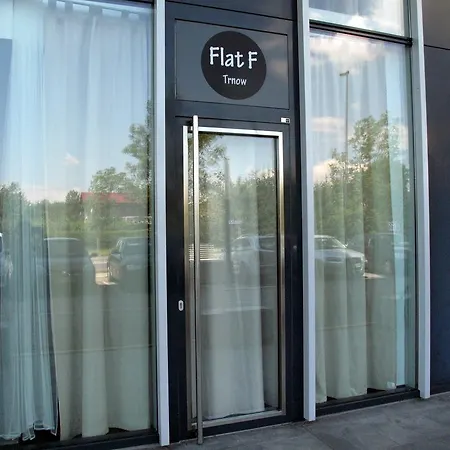 Flat F Trnow Appartamento